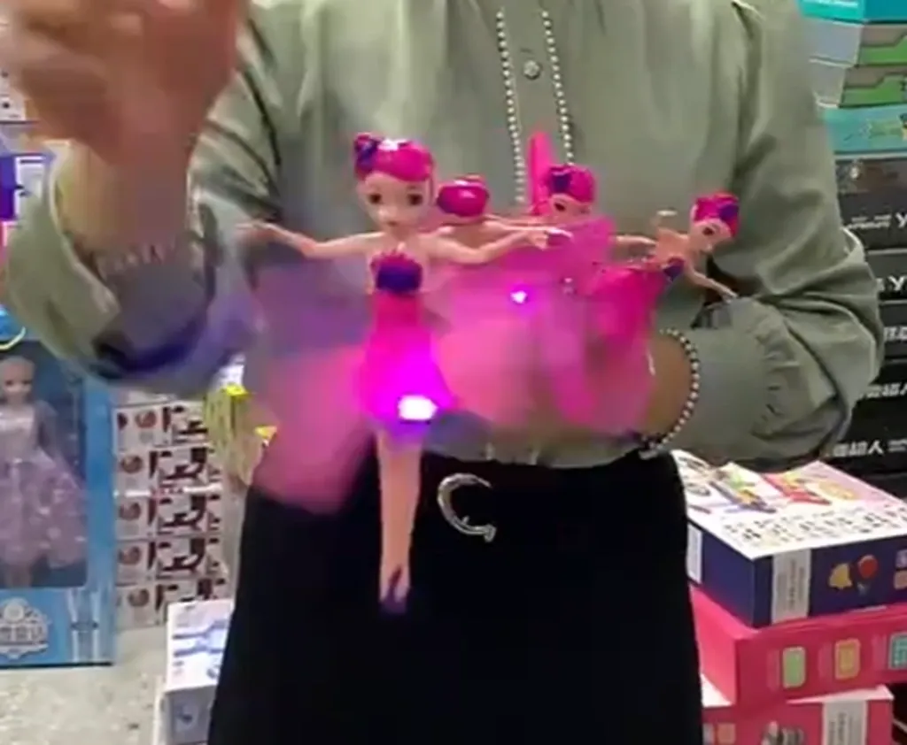 لعبة-بنات-LED-جناحات-مضيئة